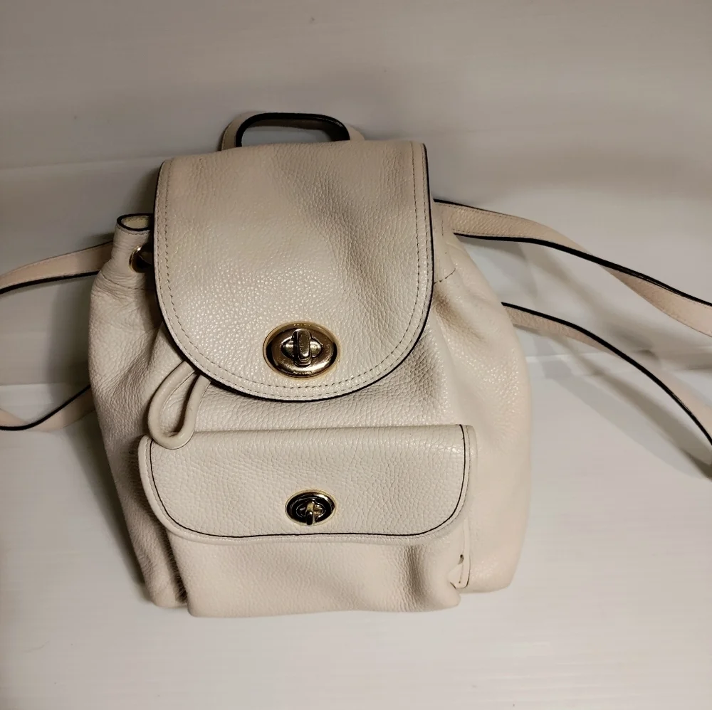 Coach Mini Billie Turnlock Chalk White Backpack